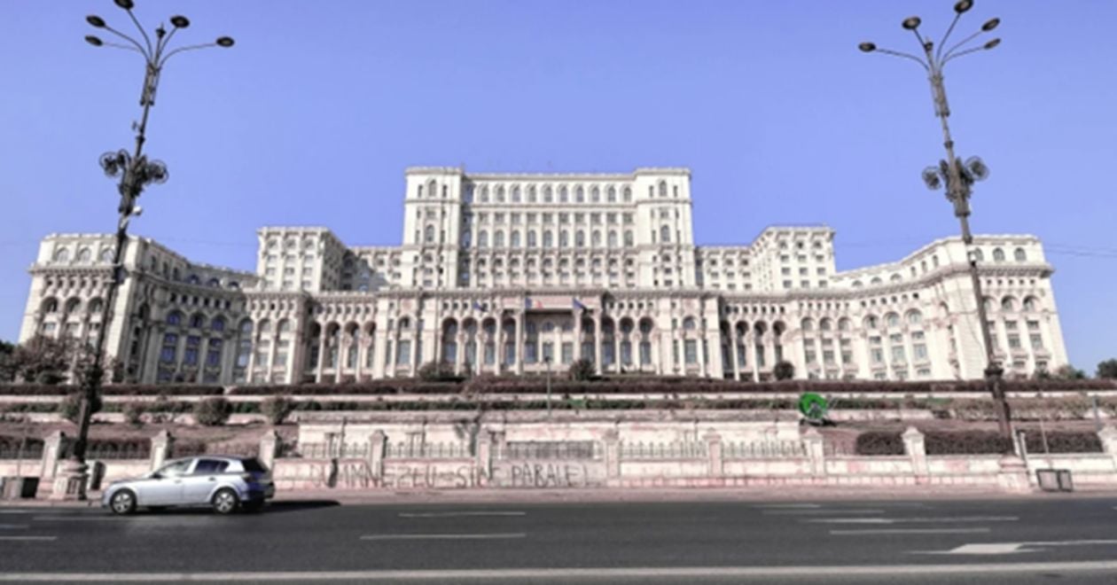 Bucareste (Cidade Velha e Palácio do Parlamento)