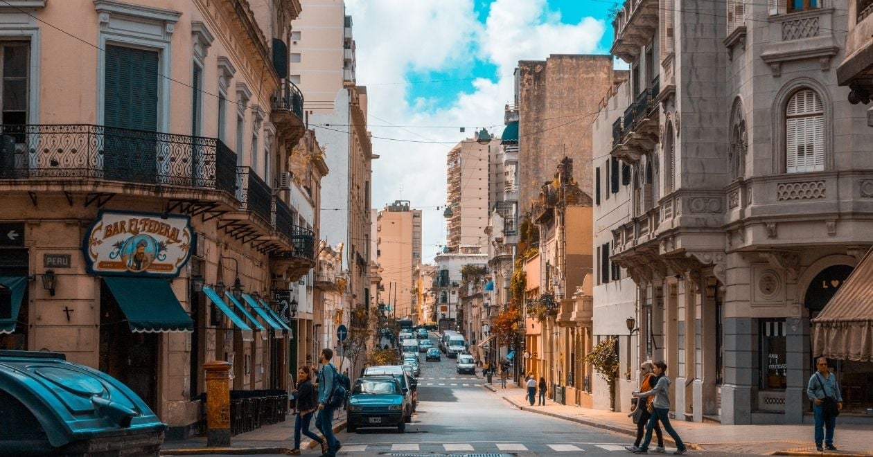 useful description of image if informative and not decoration only.