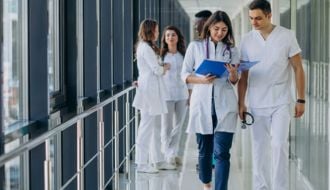 Custo de saúde na Europa 2024: Compare sistemas e custos | Allianz Travel