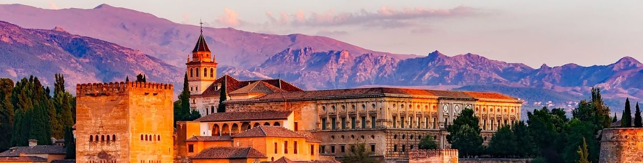 Seguro Viagem para a Espanha | Allianz Travel